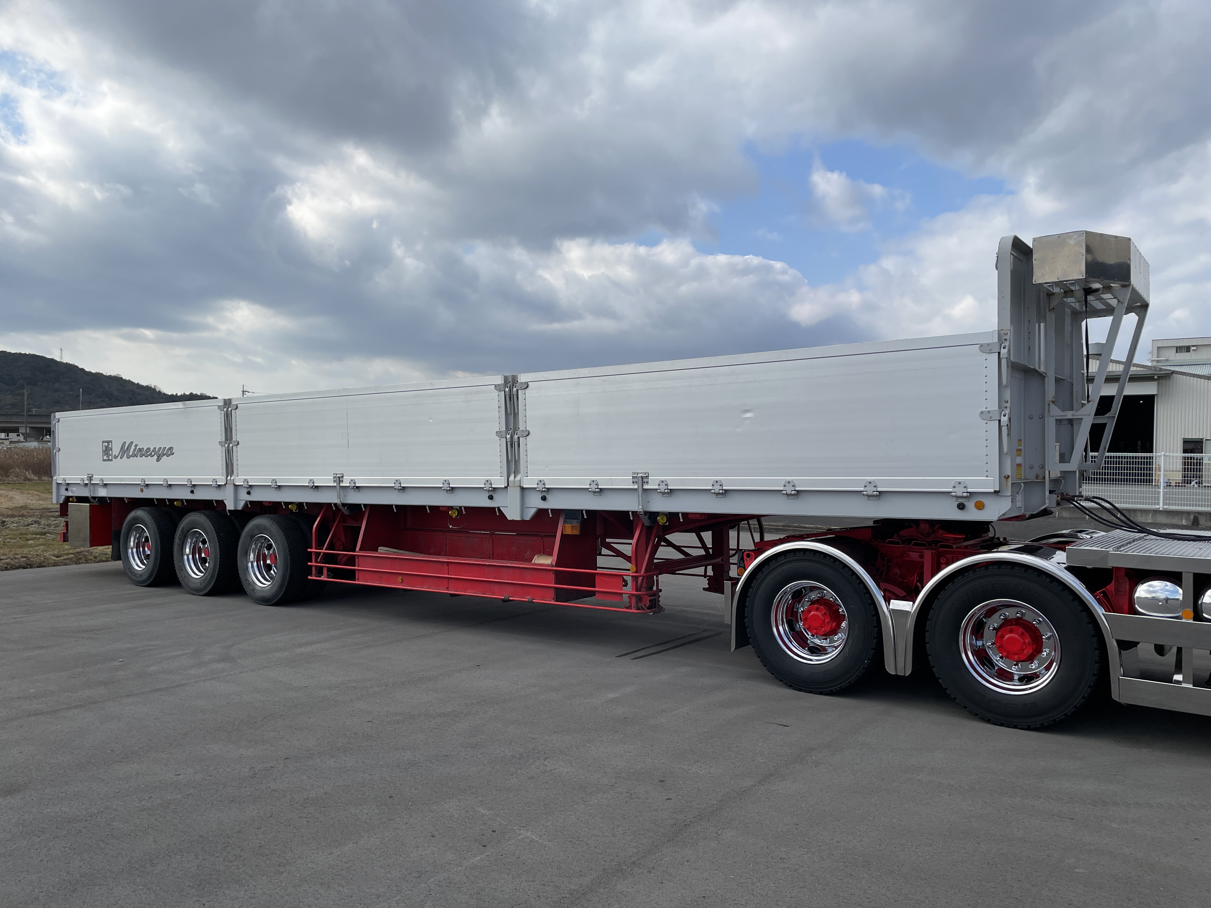 株式会社ミネショウ